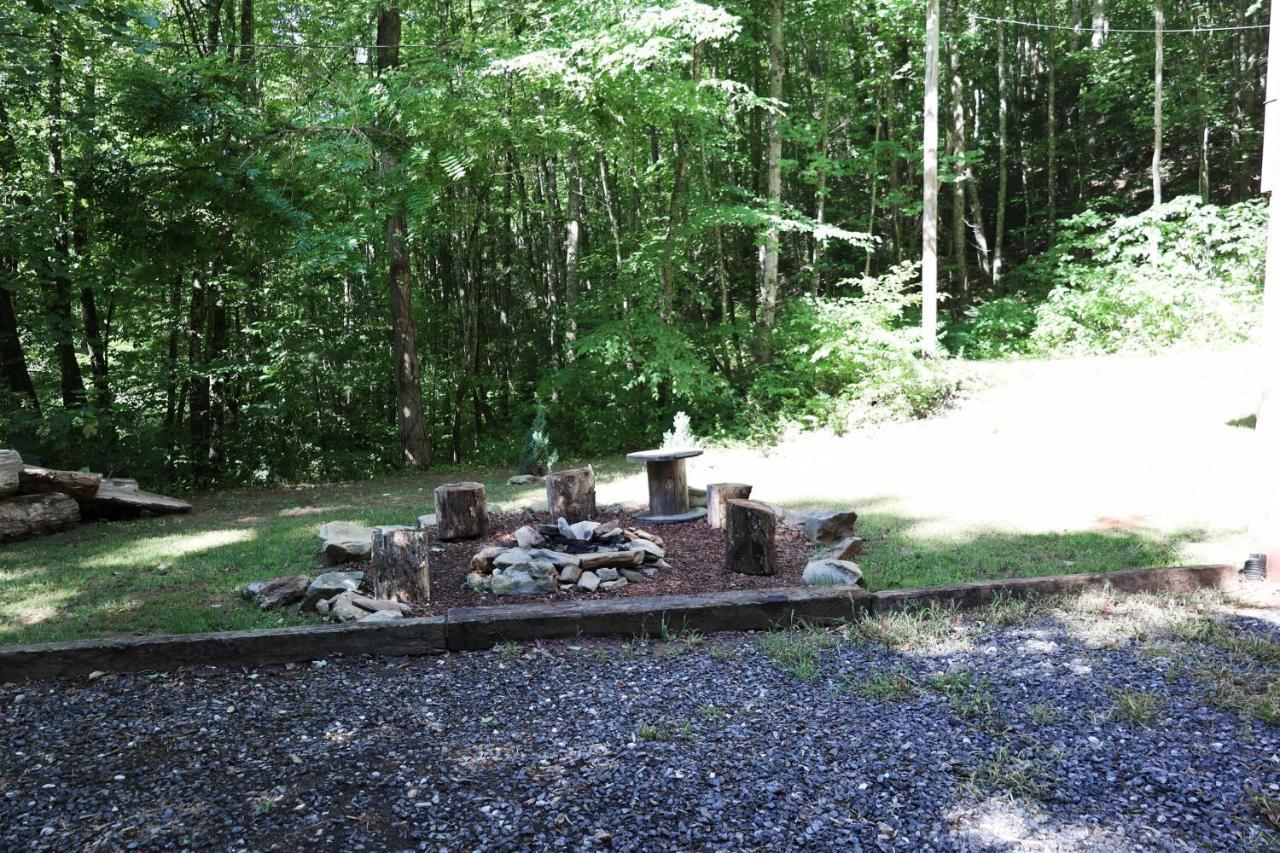 Cozy Whittier Home With Fire Pits Less Than 15 Mi To Hiking! Exterior photo